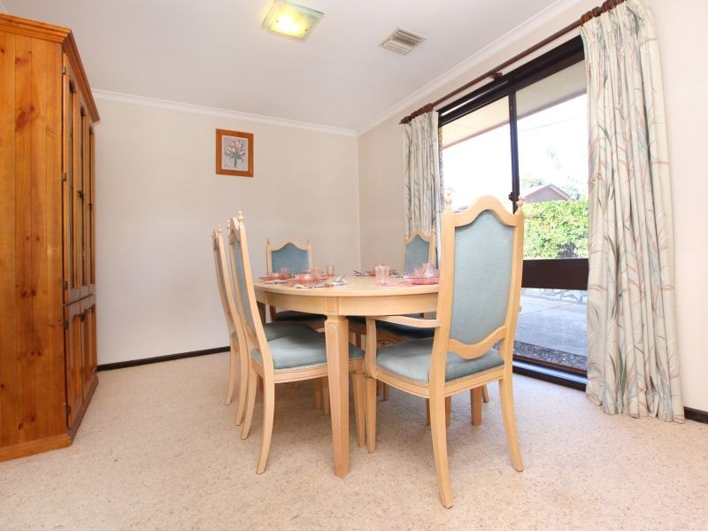 14 Cracknell Circuit, Monash ACT 2904