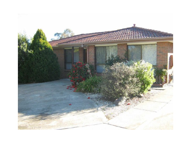 26 Pankhurst Crescent, Gilmore ACT 2905