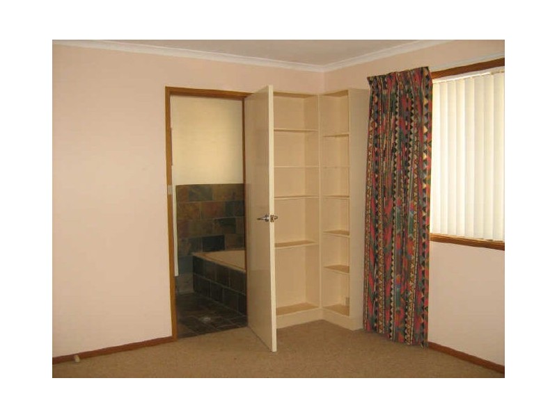 23 Denovan Circuit, Calwell ACT 2905