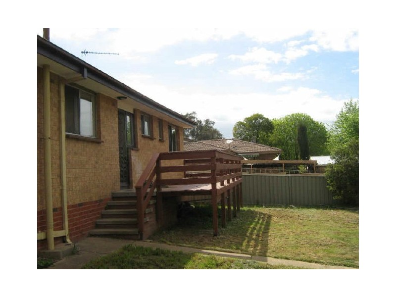 44 Degraves Street, Wanniassa ACT 2903