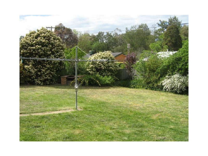 44 Degraves Street, Wanniassa ACT 2903