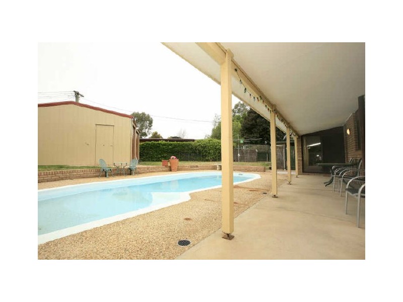 57 Bugden Avenue, Gowrie ACT 2904