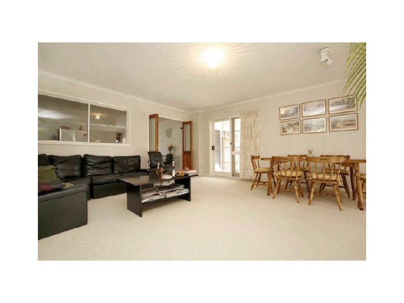 5 Gay Place, Garran ACT 2605
