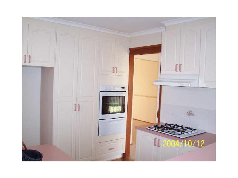 13 Shean Place, Gordon ACT 2906
