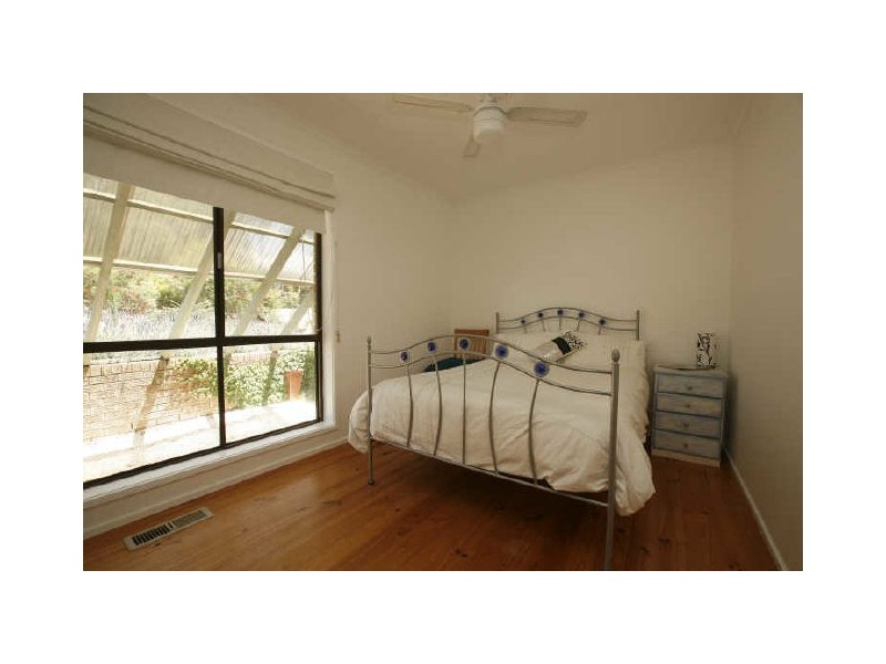 17 Balfour Crescent, Wanniassa ACT 2903