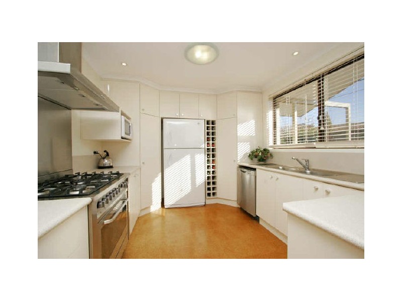 8 Habgood Place, Kambah ACT 2902