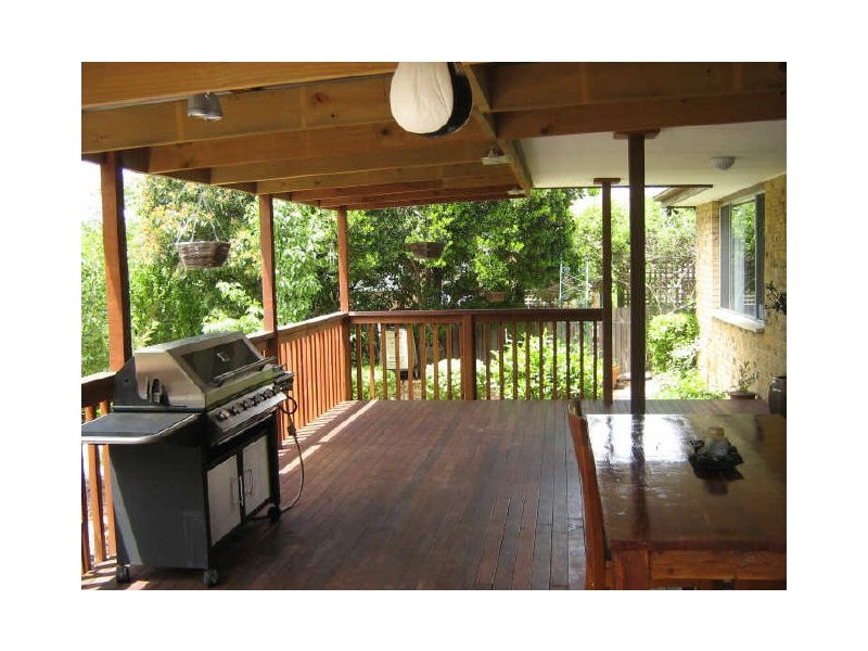 5 Myers Place, Kambah ACT 2902