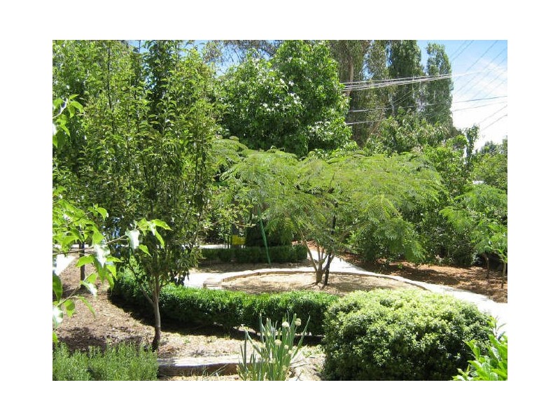 5 Myers Place, Kambah ACT 2902