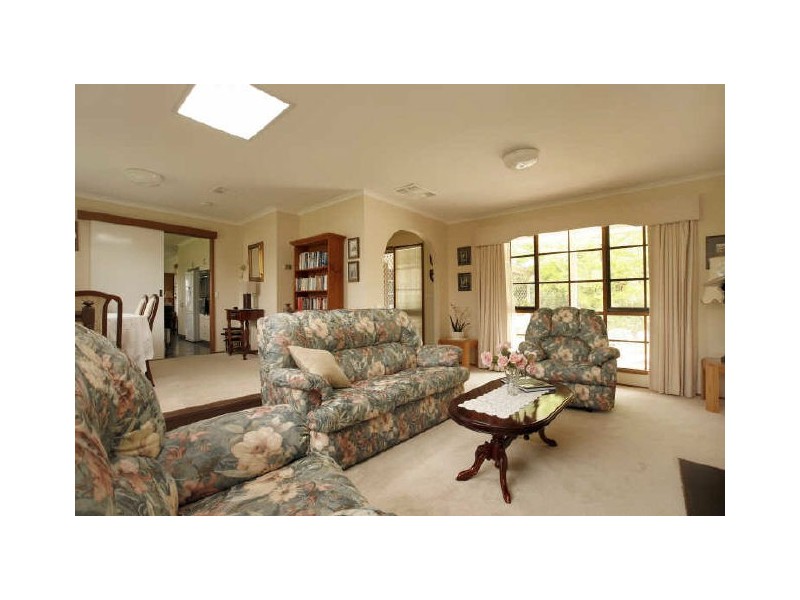 3 Meston Place, Fadden ACT 2904