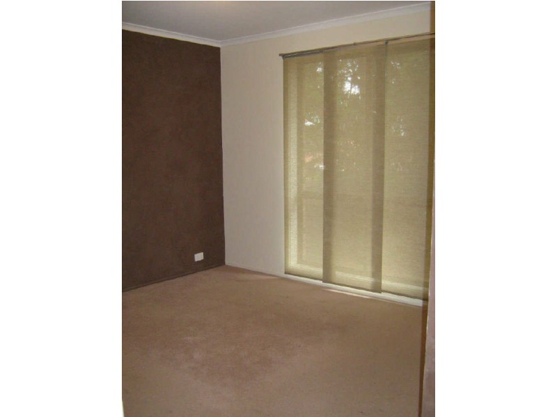 4 Docker Place, Kambah ACT 2902