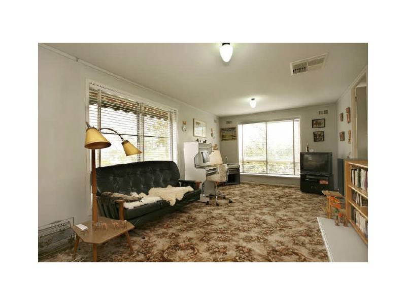 10 Aurora Close, Mawson ACT 2607