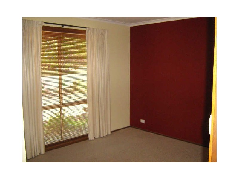 21 Kellick Place, Gordon ACT 2906