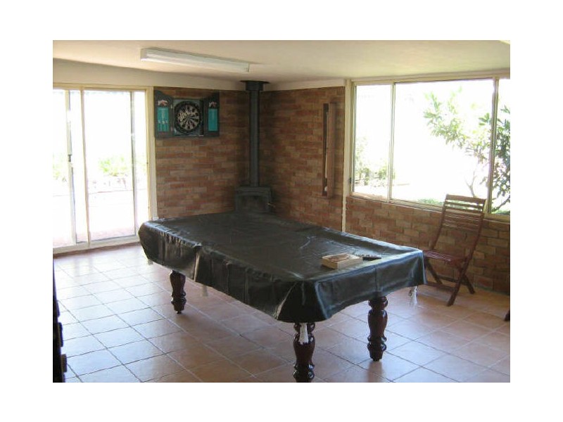 8 Macadamia Close, Jerrabomberra NSW 2619