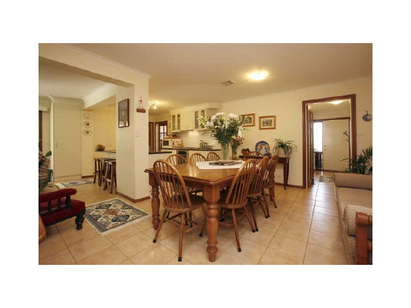 5 Brittlebank Circuit, Banks ACT 2906