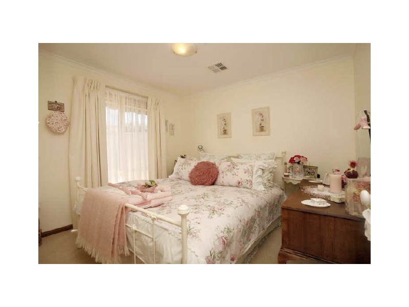 5 Brittlebank Circuit, Banks ACT 2906