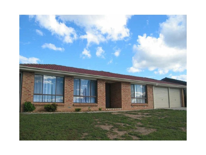 36 May Maxwell Crescent, Gilmore ACT 2905