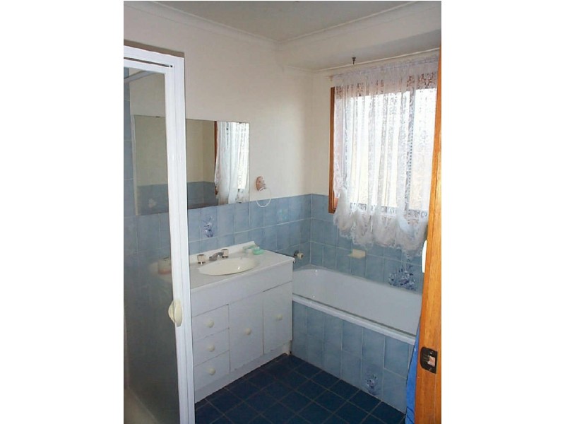 1 Yelland Place, Gilmore ACT 2905