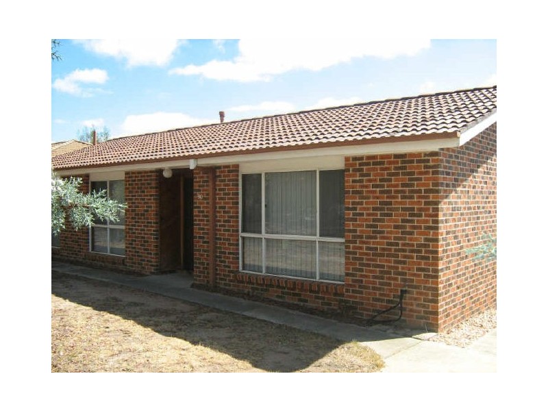 30 Benson Crescent, Calwell ACT 2905