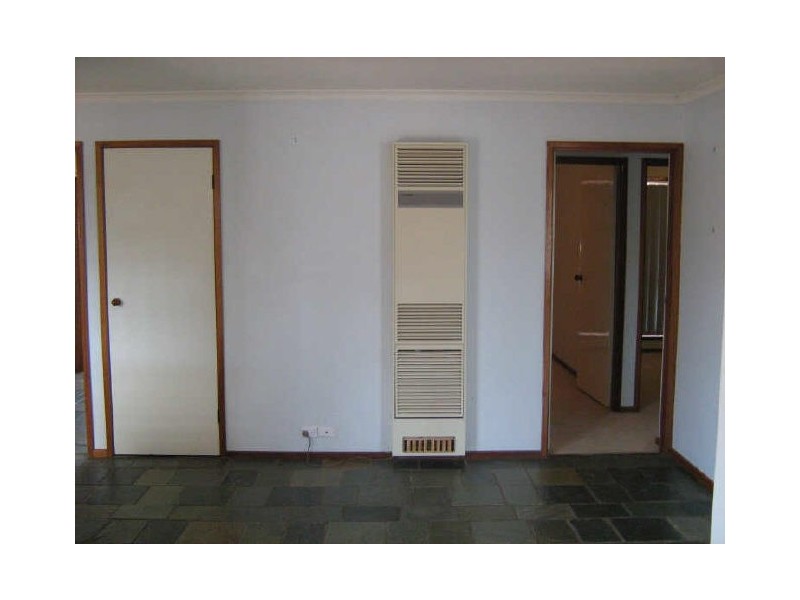 30 Benson Crescent, Calwell ACT 2905