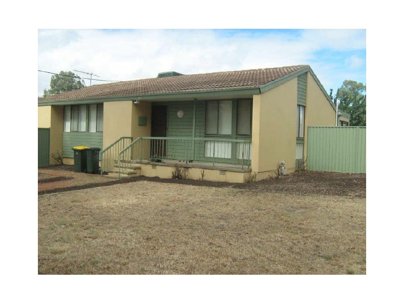 61 Springbett Street, Kambah ACT 2902