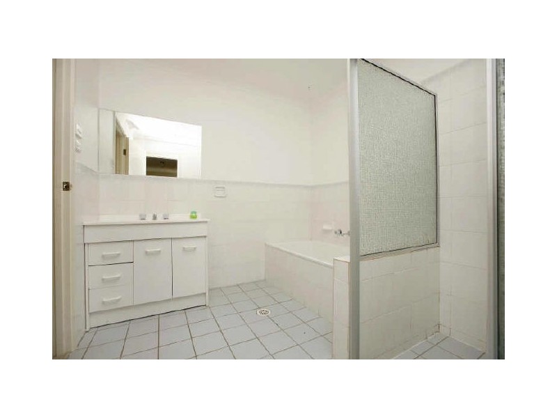 7/15 Moon Place, Gordon ACT 2906