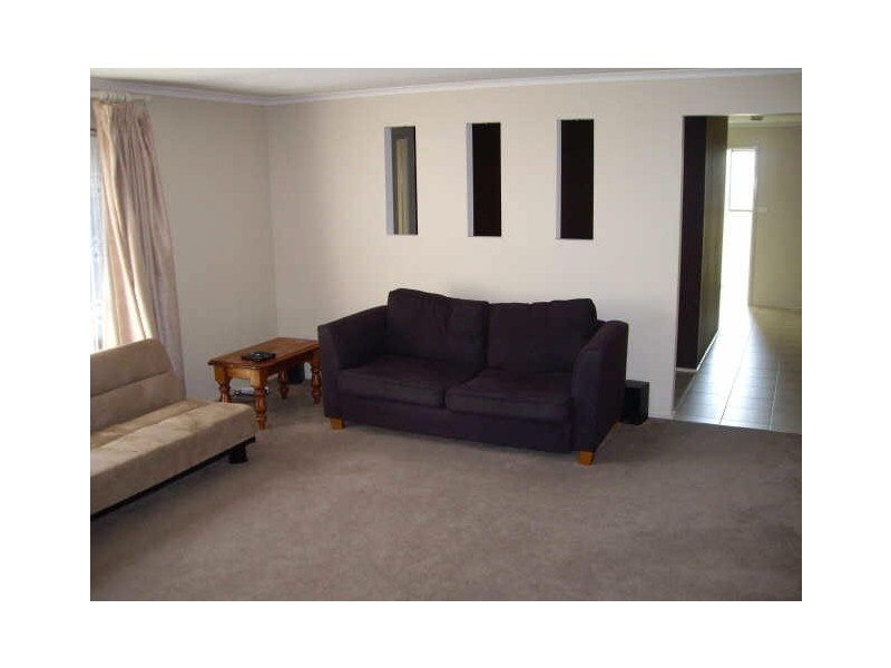 16 Conway Place, Gowrie ACT 2904
