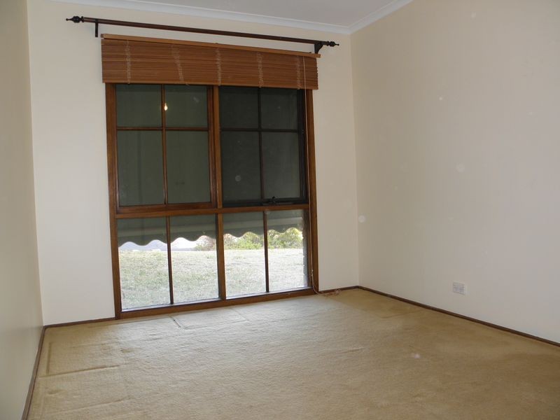 10 Bouchard Place, Fadden ACT 2904