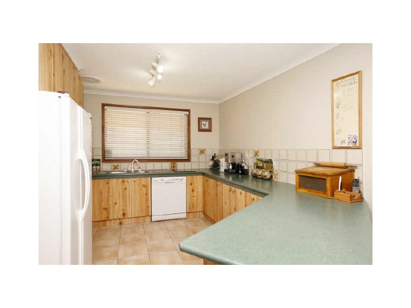 1 Clutterbuck Crescent, Oxley ACT 2903