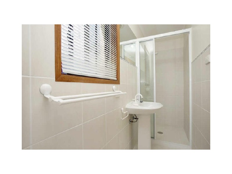 1 Clutterbuck Crescent, Oxley ACT 2903