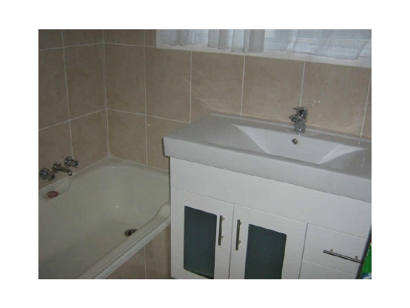 11 Twynam Street, Holder ACT 2611