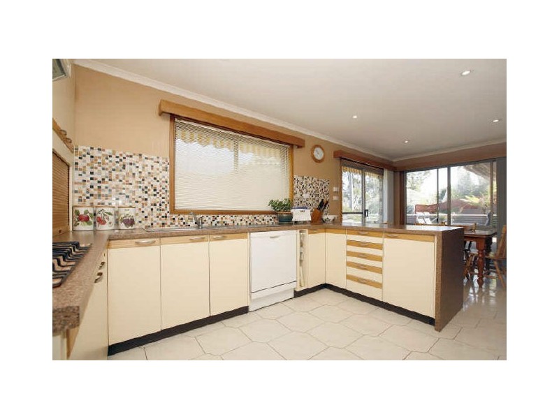60 William Wilkins Crescent, Isaacs ACT 2607