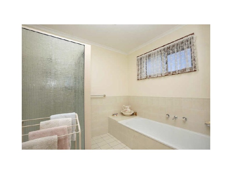 60 William Wilkins Crescent, Isaacs ACT 2607