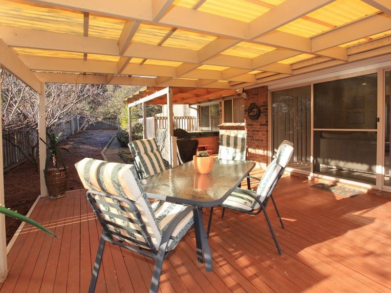 5 West Place, Banks ACT 2906