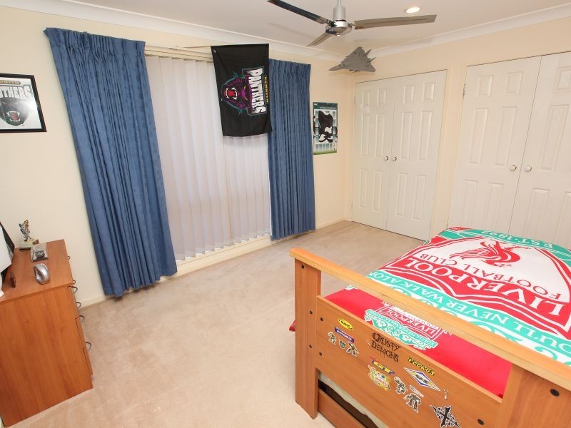 5 West Place, Banks ACT 2906