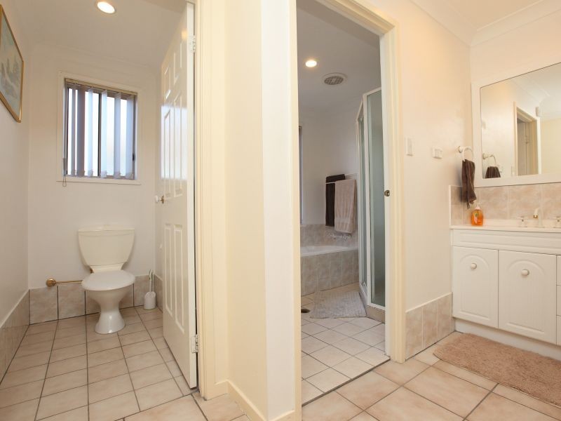5 West Place, Banks ACT 2906