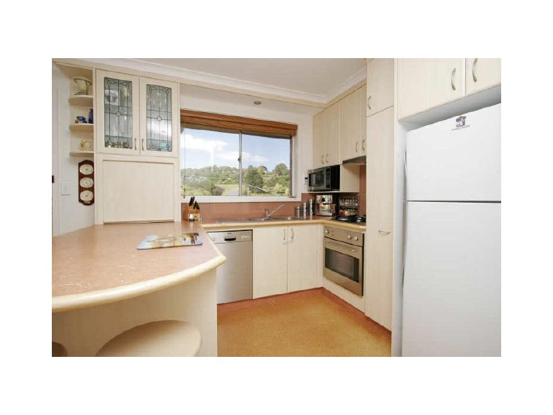 26 Woodger Parade, Queanbeyan NSW 2620