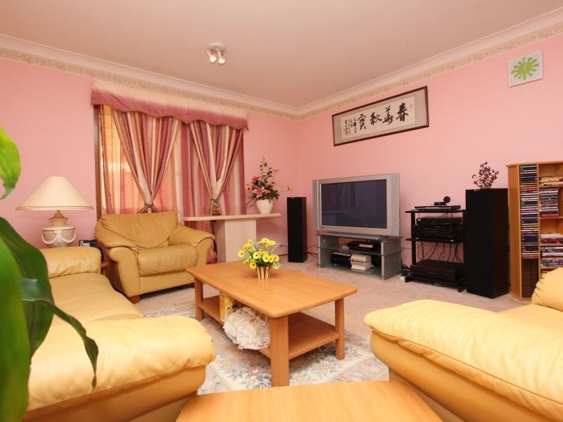 61 Kingscote Crescent, Bonython ACT 2905