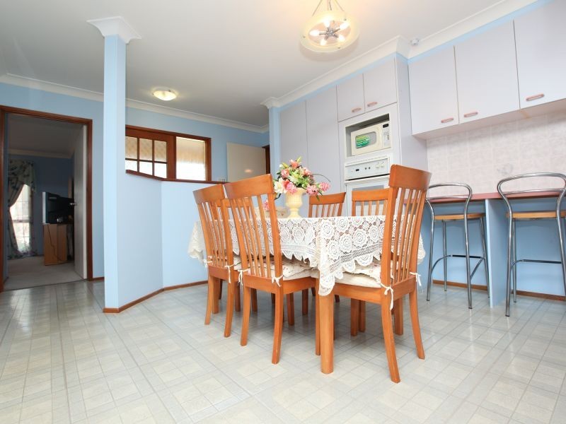 61 Kingscote Crescent, Bonython ACT 2905