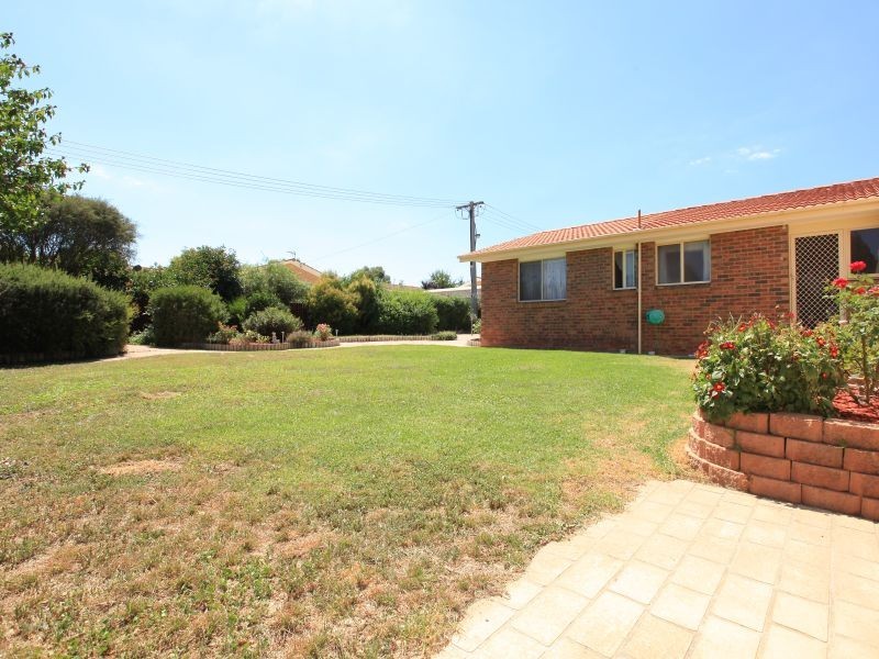 61 Kingscote Crescent, Bonython ACT 2905