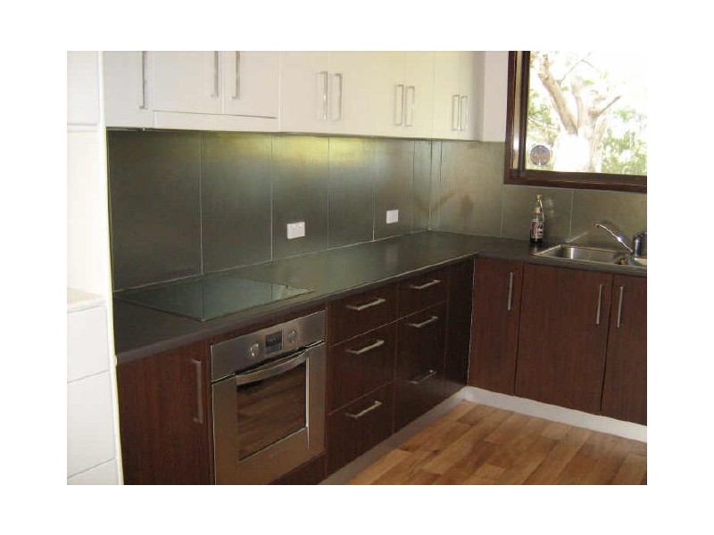 111 Sternberg Crescent, Wanniassa ACT 2903