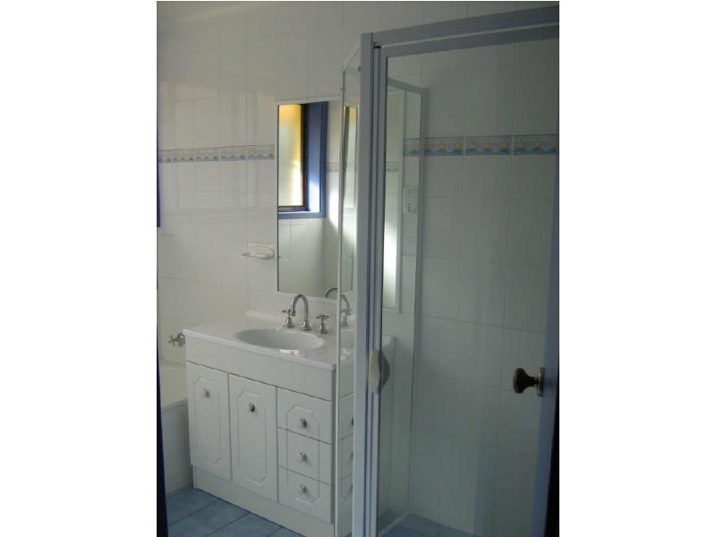 111 Sternberg Crescent, Wanniassa ACT 2903