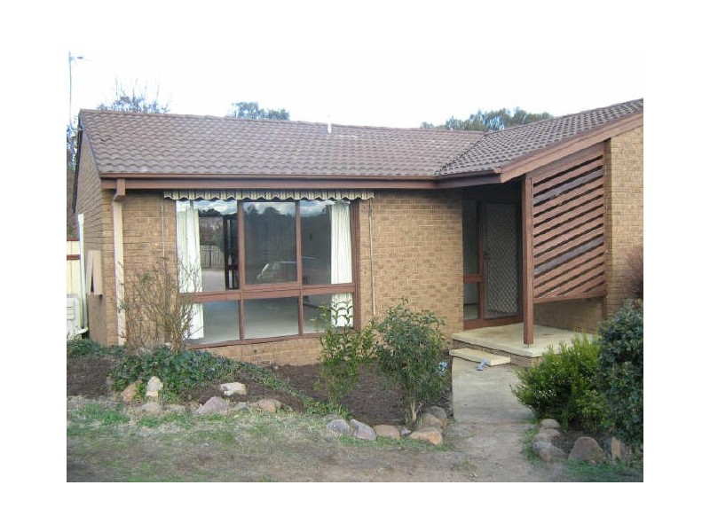 3 Angliss Place, Wanniassa ACT 2903