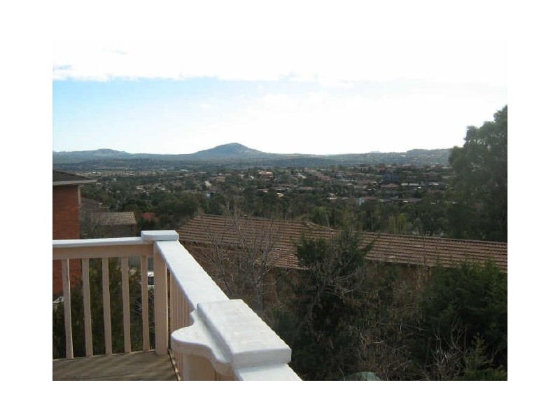 12 McManus Place, Calwell ACT 2905