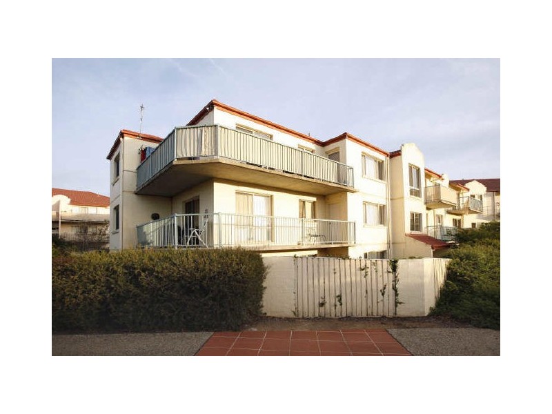 16/7 Tenison Woods Circuit, Bonython ACT 2905