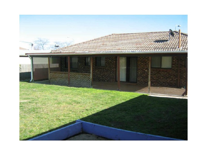 12 Heagney Crescent, Chisholm ACT 2905