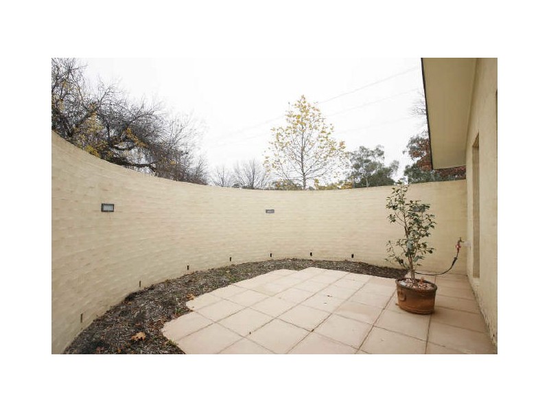 1 Boronia Drive, O’connor WA 6163