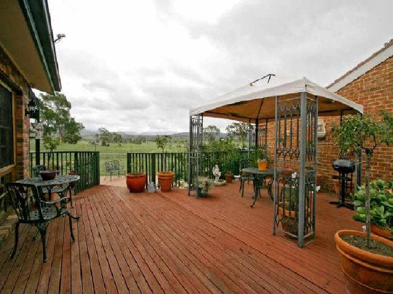 12 Charlton Crescent, Gordon ACT 2906