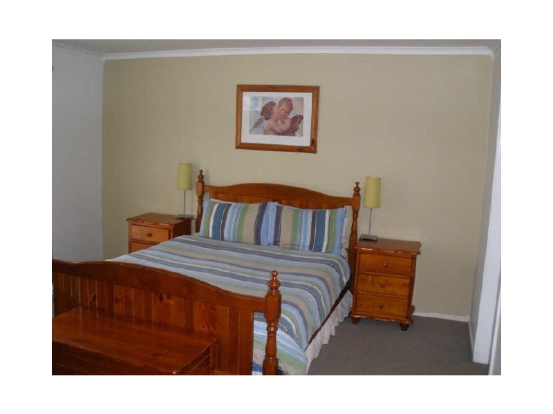 11 Snowball Place, Wanniassa ACT 2903