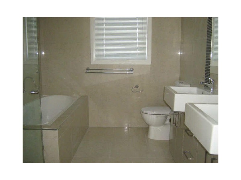 5 Parberry Street, Kingston ACT 2604