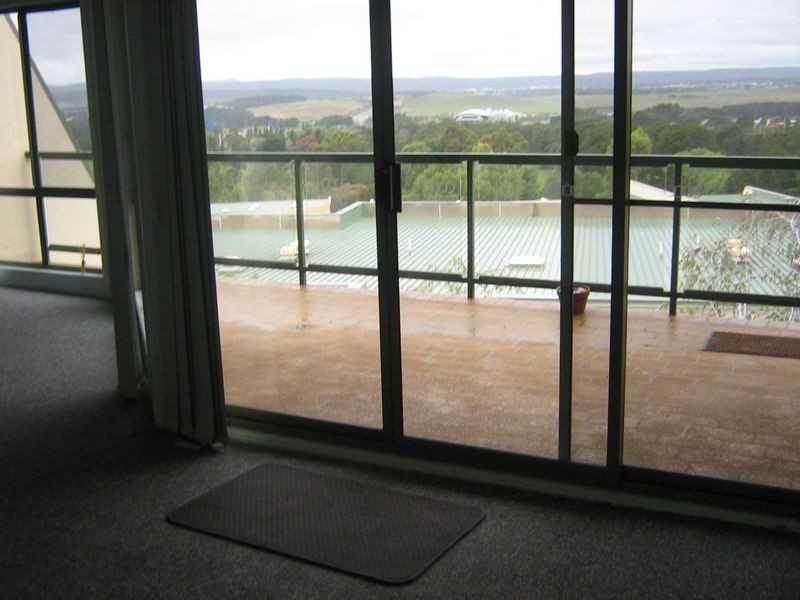 33/40 Leahy Place, Narrabundah ACT 2604